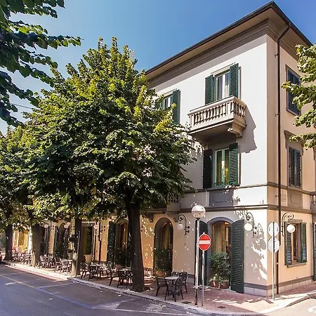 Da Vinci Hotel 4*